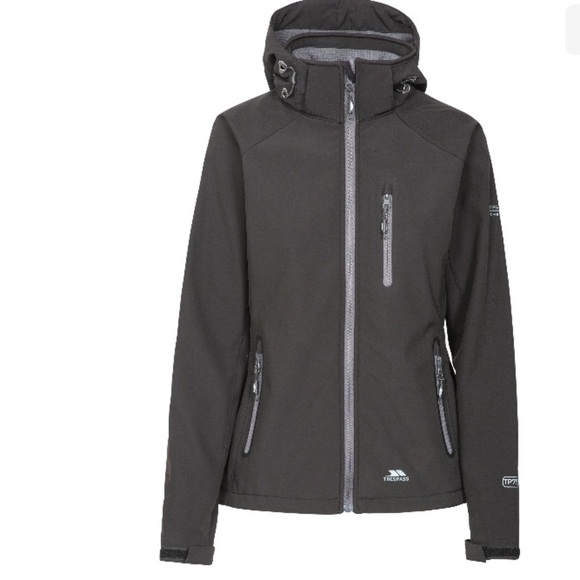 LADIES Trespass Bela II TP75 Soft Shell 8000 mm Waterproof Jacket Black Sz M - Picture 4 of 16
